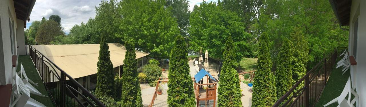 Sobri Halászcsárda és Panzió Baja Extérieur photo